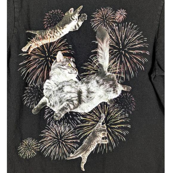 Fifth Sun Small Cat Fireworks Graphic Tee Black 100% Cotton Funny Novelty Shirt - Picture 2 of 4